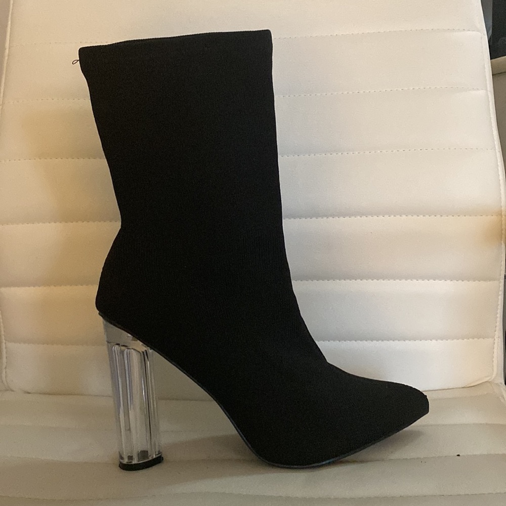 Fashion Nova boots